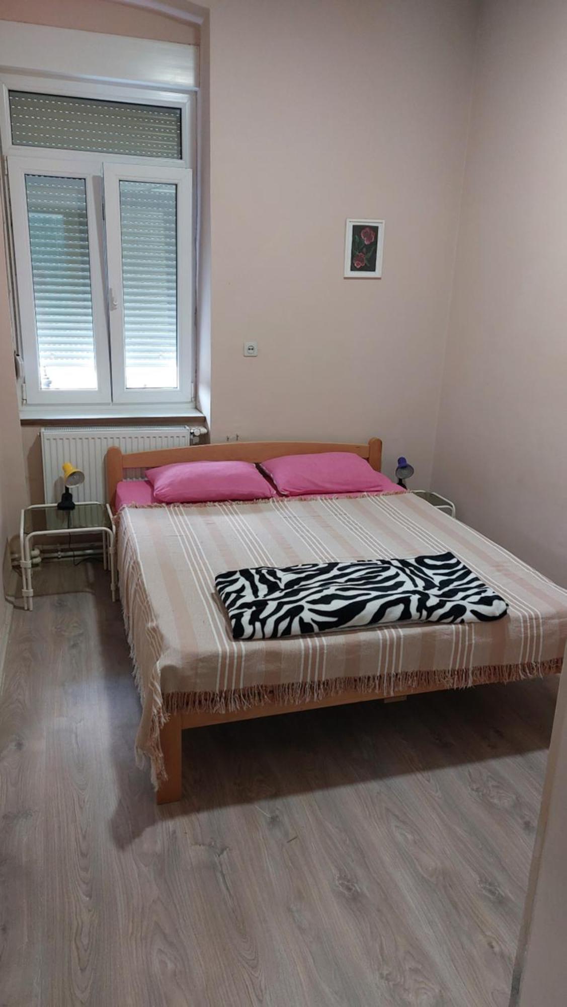 Apartman Central Ruma Zewnętrze zdjęcie
