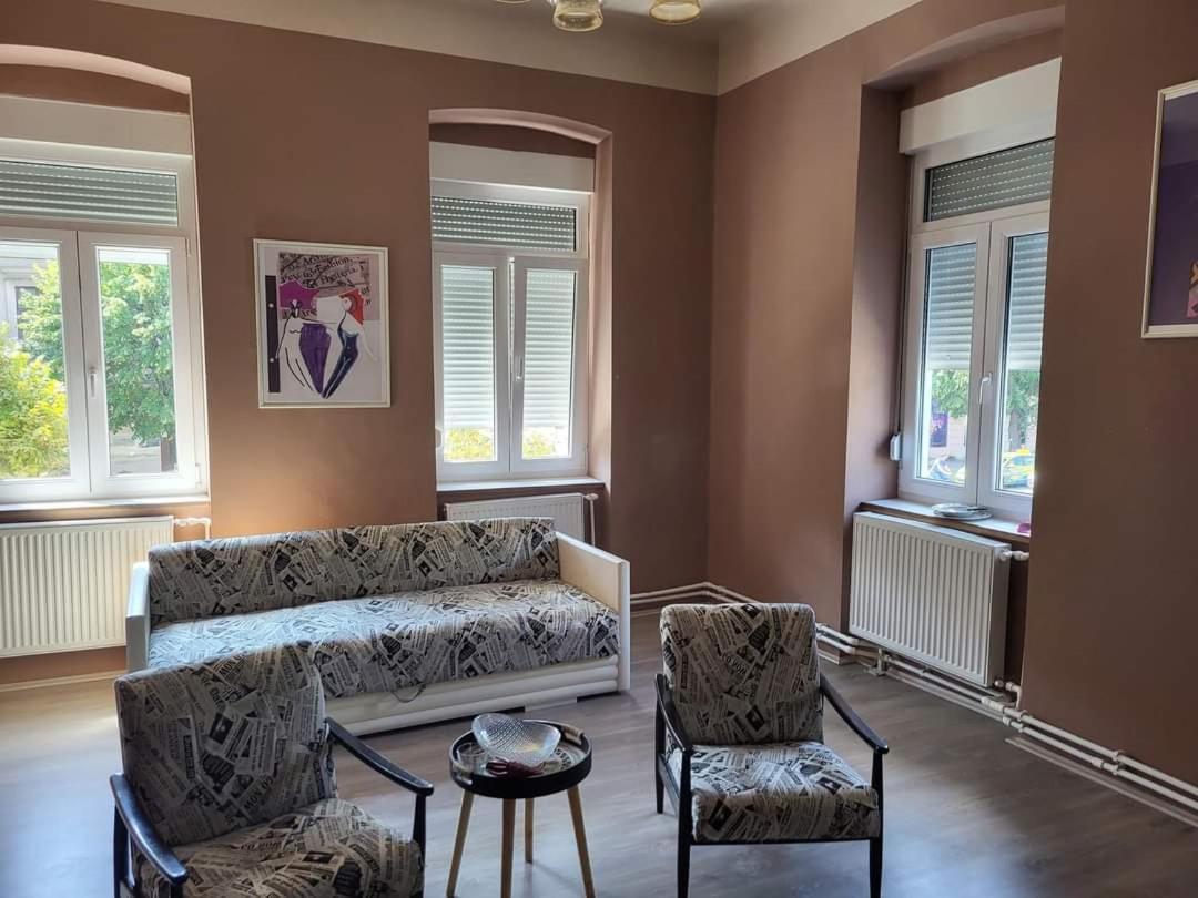 Apartman Central Ruma Zewnętrze zdjęcie